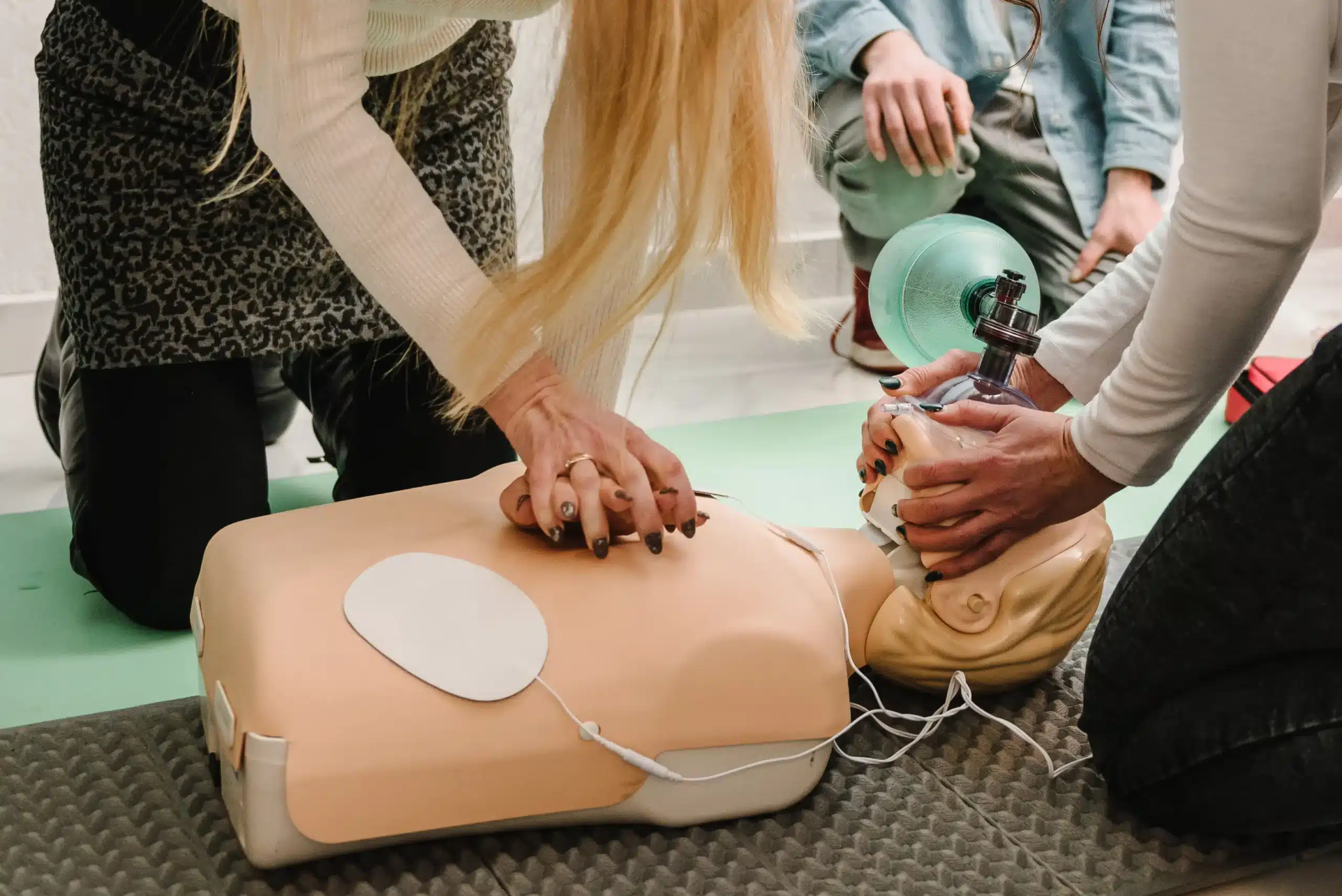 Your Guide to Basic Life Support (BLS) in Oakland